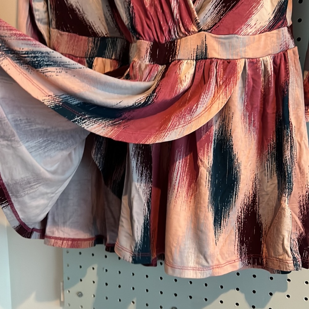 Super Soft Multi Ikat Surplice Babydoll Top, Torrid, Size 0X - Picture 9 of 10